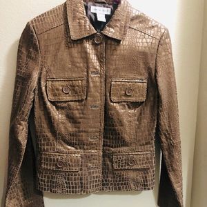 Women’s leather jacket